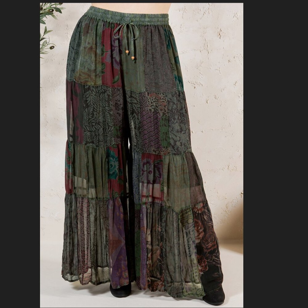 Retro Revival Patchwork Wide Leg Pants Curvy NWT